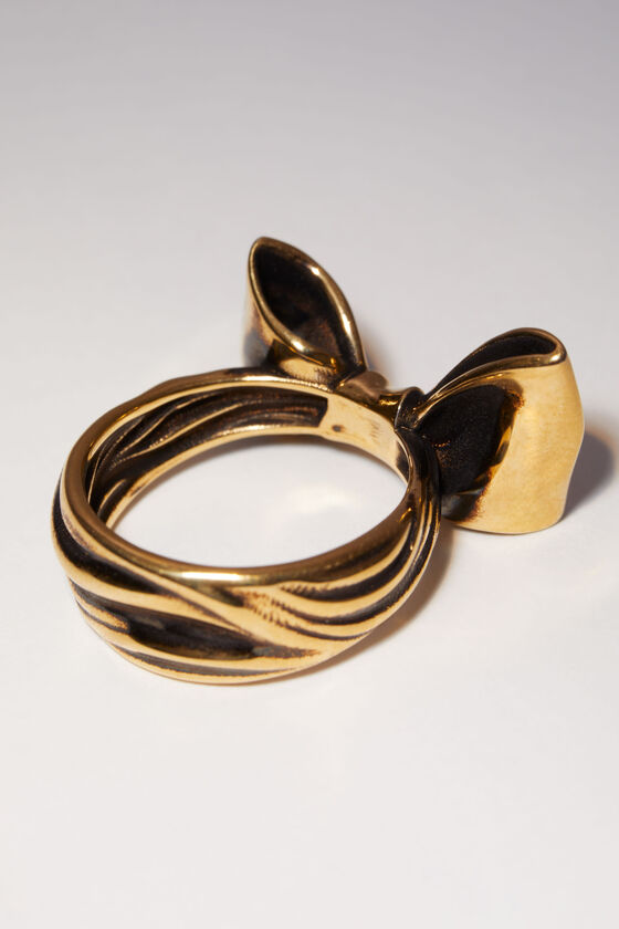 (image for) Distinctive Bow ring